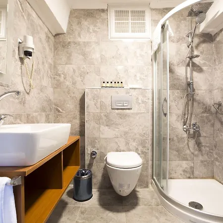 Hotel Washington 3*